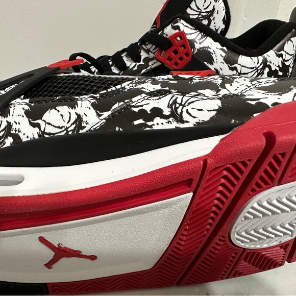 Jordan 4 Retro “Tattoo” (US 13) - Picture 3 of 8